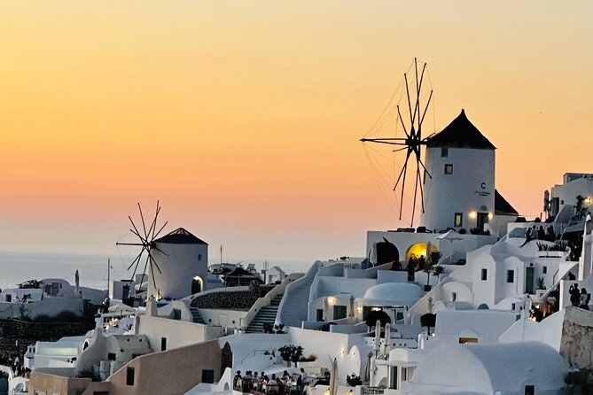 Private Tailor-Made Santorini Tour with Local Driver - Akrotiri Archaeological Site, Plus the One Paid Ticket You Should Plan For