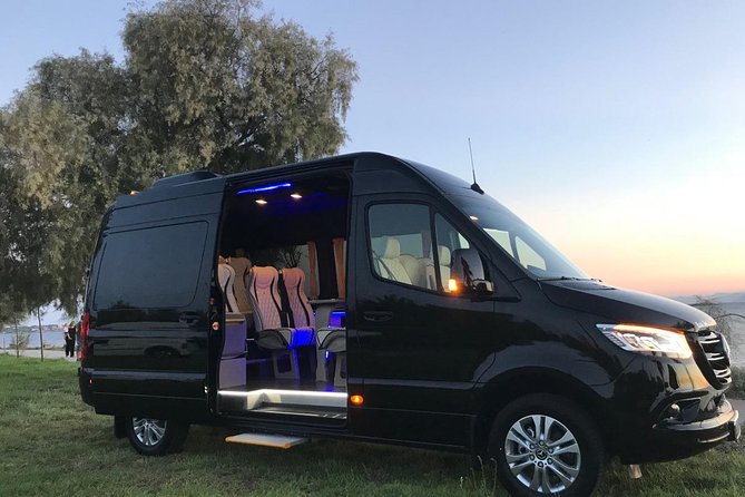 Private Transfer from Santorini Airport to Santorini - Meeting points and getting to your exact area