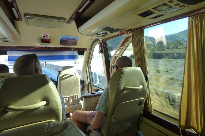 Private Transfer Santorini - The ride itself: safe driving and an easier arrival