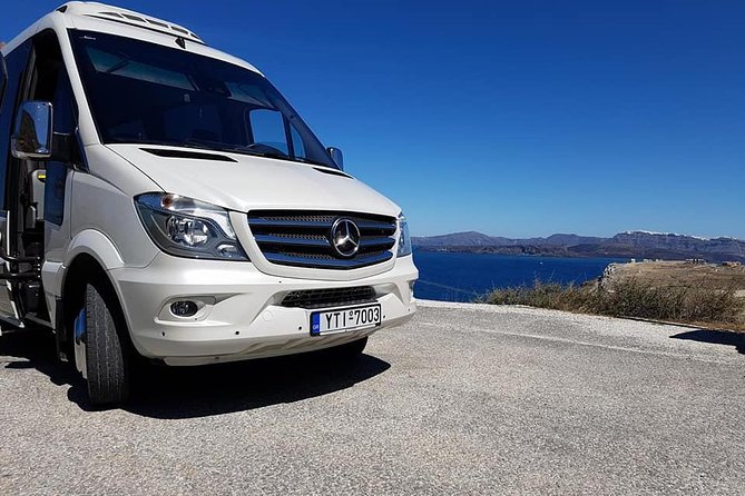 Private Transfer Santorini - Flights, ferry delays, and the private-ride reality
