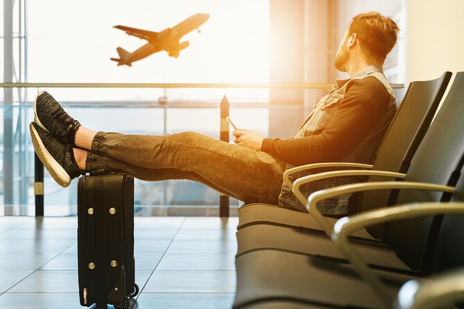 Private Transfer - Santorini Airport, Port & Hotel - The Value Play: What You Pay, and What You Actually Get