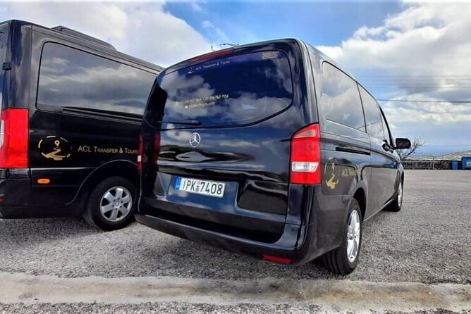 Private Transportation from Airport to Oia - From airport or port to Oia, with the hard part handled