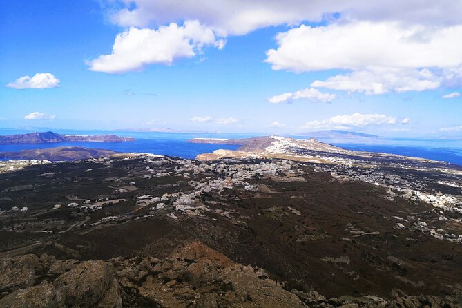 Private Unseen Authentic Santorini Half Day Island Tour - Megalochori and the vineyard valley feel