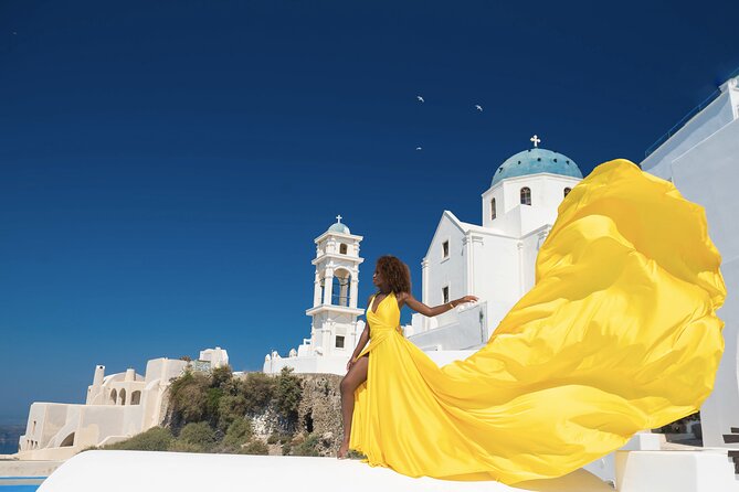 Professional Flying Dress Photoshoot In Santorini - Key highlights worth your attention