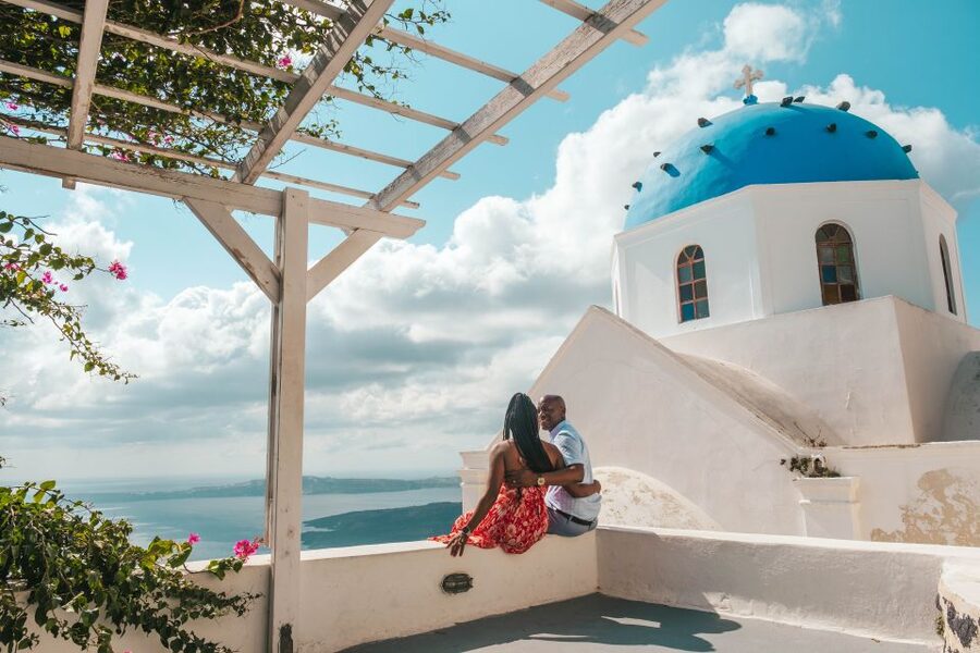 Proposal Photoshoot Santorini - Practical tips to make the hour feel effortless