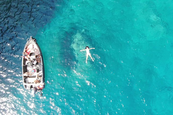 Rent a Boat in Santorini without a License - Key Takeaways Before You Go