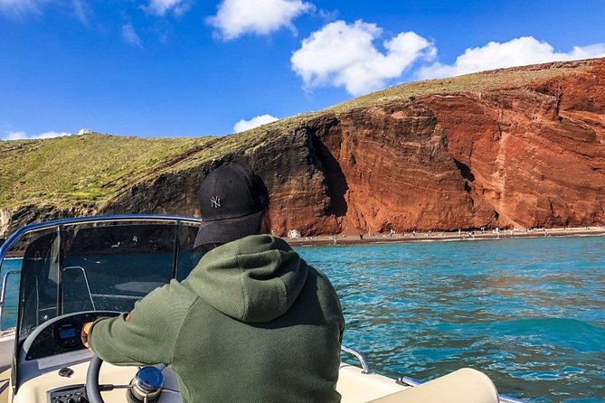 Rent a Boat in Santorini without a License - Why Driving Your Own Santorini Boat Feels Like a Cheat Code