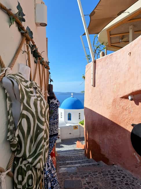 Santorini: 6-Hour Private Sightseeing Tour - Getting oriented on the caldera, then using your Oia hour well