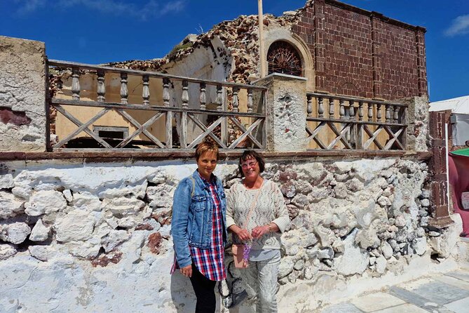 Santorini: 6hr Private Tour with Olive Oil, Beer or Wine Tasting - Stop 5: The Castle of St Nicholas for stories with your view