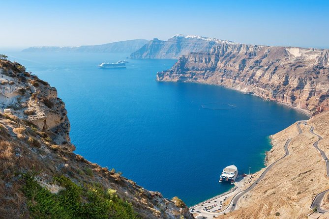 Santorini 8-Hour Private Tour with Hotel & Cruise Port Pickup - Three Bells of Fira and Firostefani: quick stop, high recognition