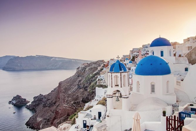 Santorini 8-Hour Private Tour with Hotel & Cruise Port Pickup - The north start in Oia: Main Street views with real breathing room