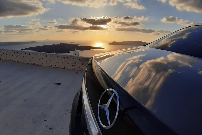 Santorini: Airport or Port One-Way Private Transfer - Punctuality and “someone has your back” moments from real drivers