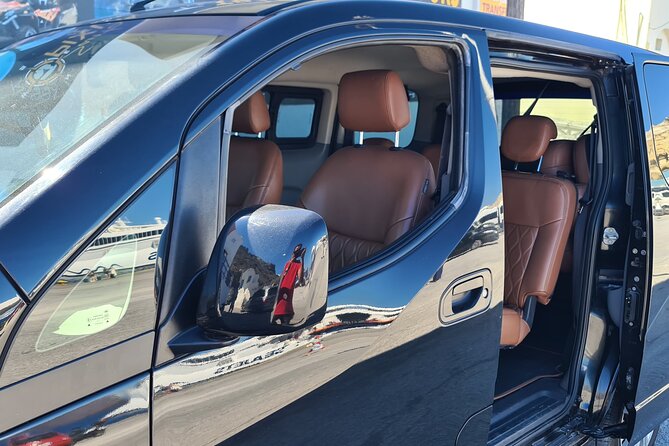“Santorini Airport Private Transfer – Fast, Safe & Comfortable” - Meeting Your Driver at Santorini International Airport (Without the Headache)