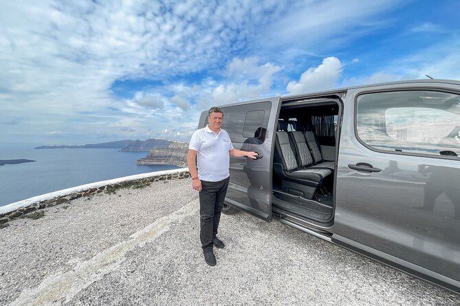 Santorini Airport to any Hotels or vice versa - What direct pickup really changes for your day