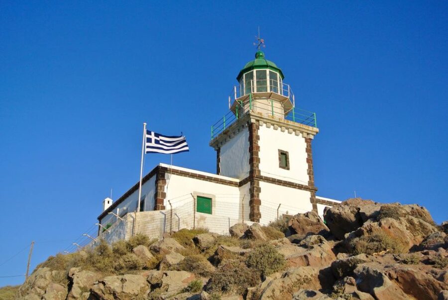 Santorini: Akrotiri Excavation, Megalochori, & Beaches Tour - FAQ