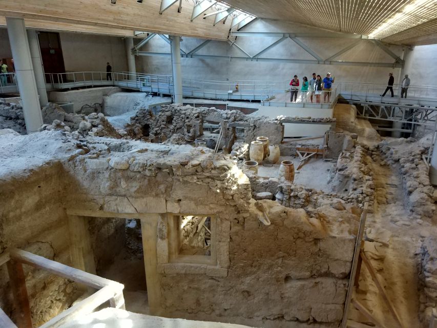 Santorini: Akrotiri Prehistoric City Guided Walking Tour - Price and value: is $424 per group up to 2 fair?