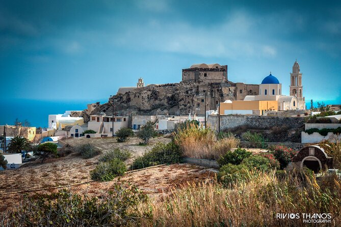 Santorini_All time Classic in Santorini - Pyrgos Kallistis: the oldest village vibe, minus the rush