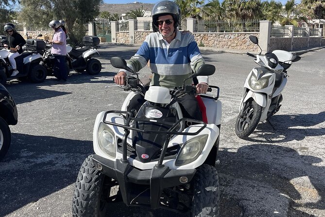 Santorini ATV Highlights Tour: Oia, Viewpoints & Volcanic Beaches - Roads, Traffic, and Real Comfort Tips for ATV Driving