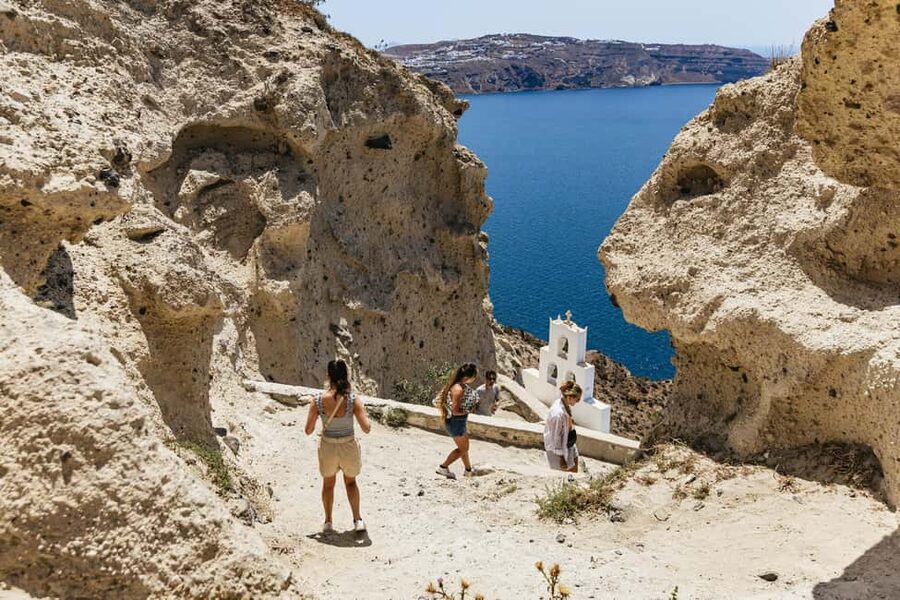Santorini: ATV Quad Bike Tour with Lunch - Getting comfortable fast on a 450cc quad