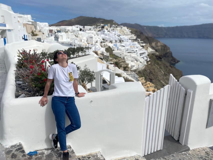 Santorini Best of Custom Tour with Local Guide & Pick-Up - Fira guided time: caldera views with direction