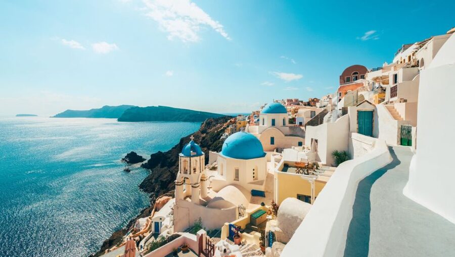 Santorini: Best Of Santorini Private Tour with a Local Guide - Who should book this, and who should reconsider