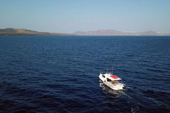 Santorini: Boat tour to Volcano, Hot Springs & Thirasia island - Why this Santorini boat route feels smarter than the big-boat day