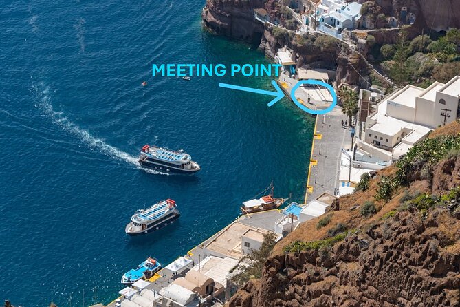 Santorini: Boat tour to Volcano, Hot Springs & Thirasia island - What the staff can (and might not) cover for you