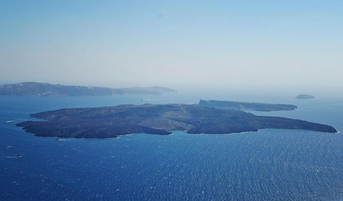 Santorini: Caldera Private Catamaran Cruise with Meal & Drinks - Quick Hits
