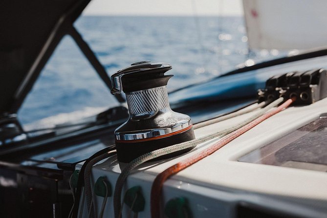 Santorini Caldera Private Sailing Boat Cruise - Who this private sailing experience suits best