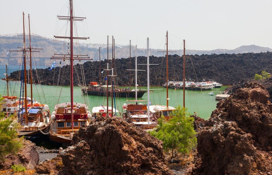 Santorini Caldera: Sunset Cruise with Dinner - Palea Kameni and the thermal springs: swim in sulfur water