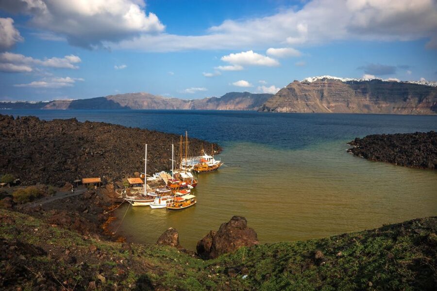 Santorini Caldera: Sunset Cruise with Dinner - Athinios Port to the boat: where timing can feel a little variable