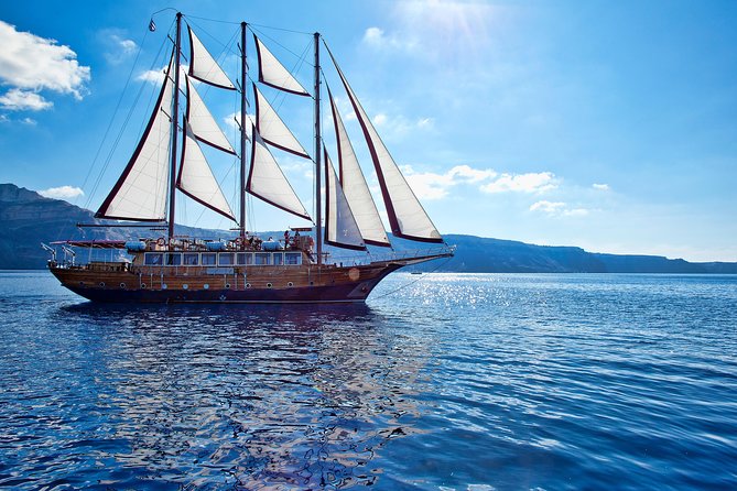Santorini Caldera Sunset Sailing Cruise with Dinner and Wine - Stop 1: Santorini Volcano hike, steep views and a small entry fee