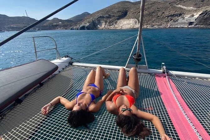 Santorini Catamaran Cruise – 5-Hour Private Sailing Experience - Volcano Up Close: What You See and Why the Crew Story Adds Value