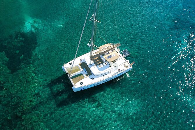 Santorini Classic Catamaran Cruise with BBQ, Drinks and Transfers - The BBQ and wine part, how to time your hunger