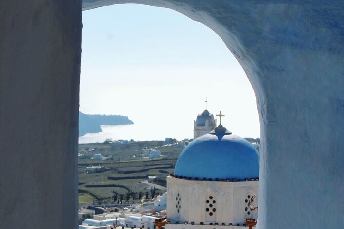 Santorini Classic Highlights and Sightseeing Private Tour - Firostefani viewpoints: Scaros rock and Blue Dome views with breathing room