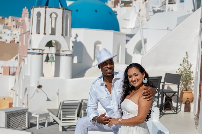 Santorini couple photoshoot with 50 edited photos! - The 50 Edited Photos: High-Resolution Quality, Fast Sharing