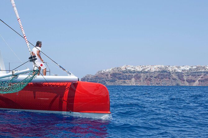 Santorini Cruise on Catamaran with BBQ & Open Bar - Open Bar Drinks, Real Food Portions, and the Vegetarian-Friendly Setup