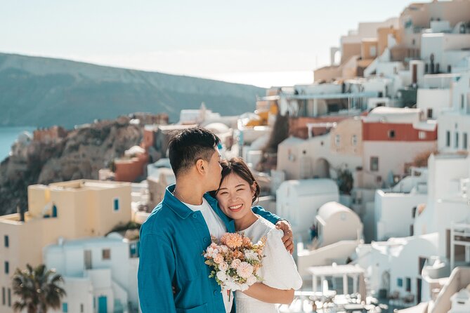 Santorini: Customized Private Photoshoot Walk in Oia - The Bonus That Makes It More Than Photos: Orientation on Eating, Shopping, and Exploring