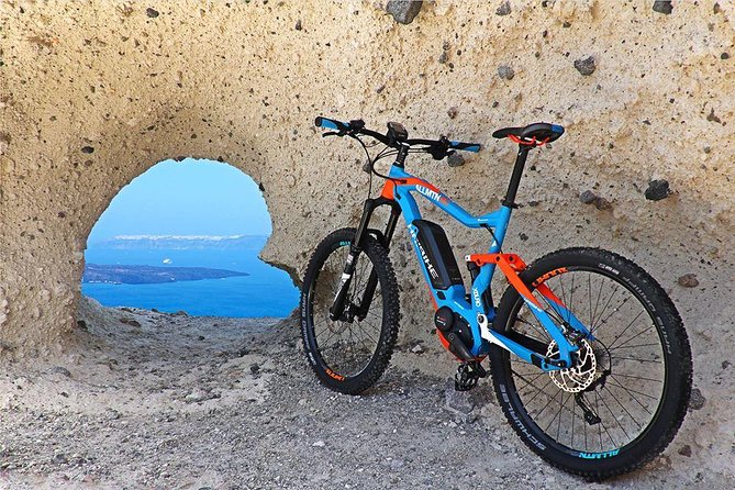 Santorini E-bike Adventures - The Original Bike Tours - Why this Santorini e-bike tour works better than a quick bus stop