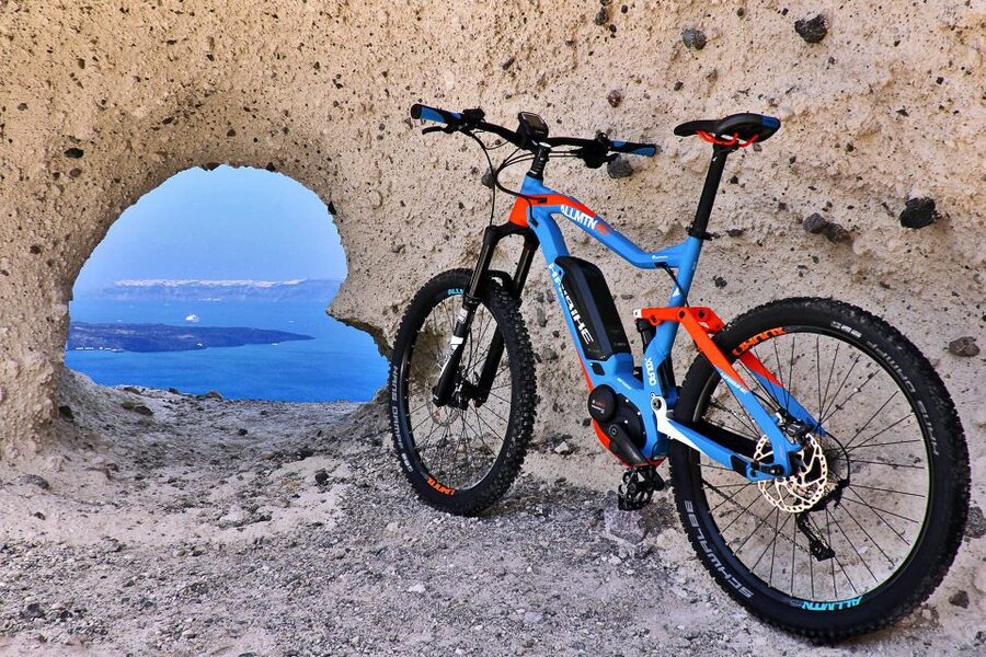 Santorini: Electric Mountain Bike Adventure - Why the Bosch electric mountain bike matters on Santorini