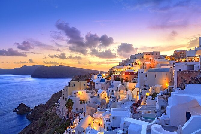 Santorini First-Time Guests Private Tour Sightseeing, excavetions & wine testing - What private guide service feels like in practice