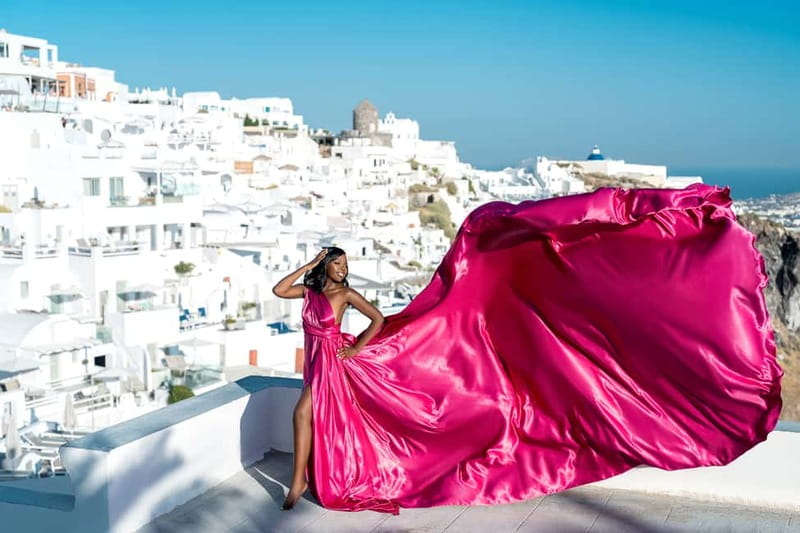 Santorini: Flying Dress Photo © Photoshoot "Express Package" - What to bring so the shoot feels easy