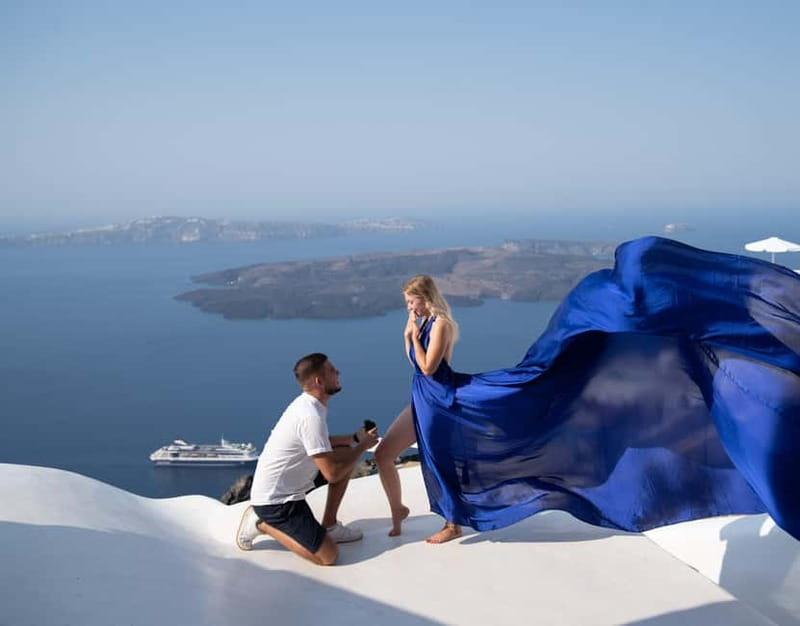 Santorini: Flying Dress Photoshoot Private Entry to Blue Dom - Photos you actually get: delivery, edits, and what’s included