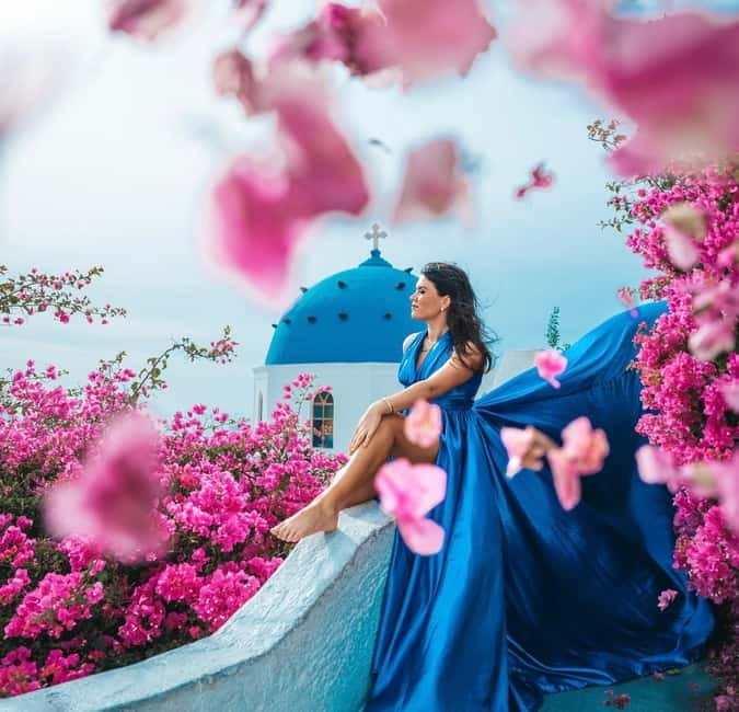Santorini: Flying Dress Photoshoot with Edited Photos - Quick practical tips so your photos look great