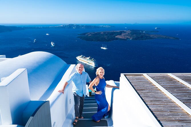 Santorini Highlight Private Tour 4 hours - Entering Oia’s Main Street: Blue Domes, White Walls, Real Time to Look