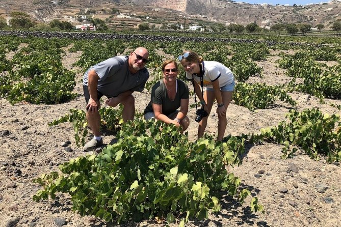 Santorini Highlights: 5-Hour Private Tour with Wine-Tasting - Perissa Black Sand Beach: A Simple Break That Changes the Mood