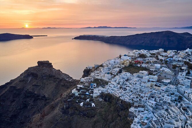 Santorini Highlights Half-Day Private Tour - Door-to-door pickup in an A/C Mercedes van, and why it matters