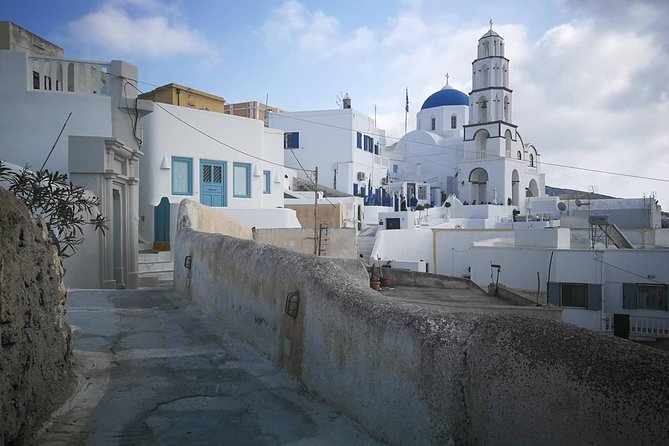 Santorini Highlights & Hidden Gems – Private Family-Friendly Tour - Comfort, timing, and how the ride matters on Santorini