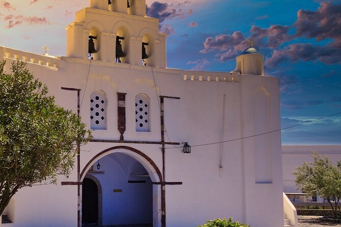 Santorini Highlights Small-Group Tour with Authentic Greek Lunch - Megalochori: the calmer traditional village break