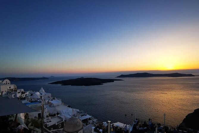 Santorini Highlights Tour 5 Hour - Pyrgos and the Venetian castle area: old capital vibes and church-hopping